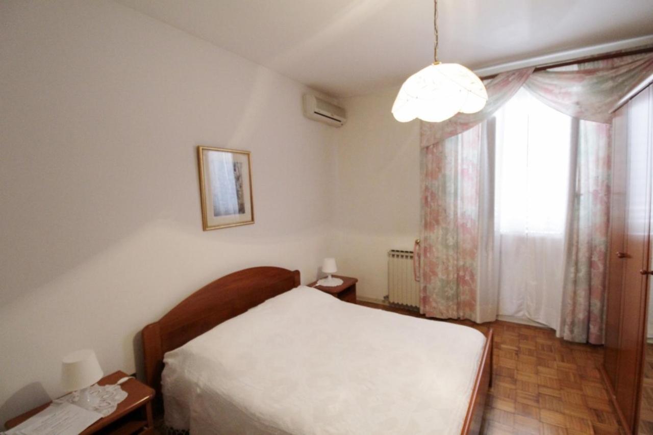 Apartment Orietta Savudrija Buitenkant foto